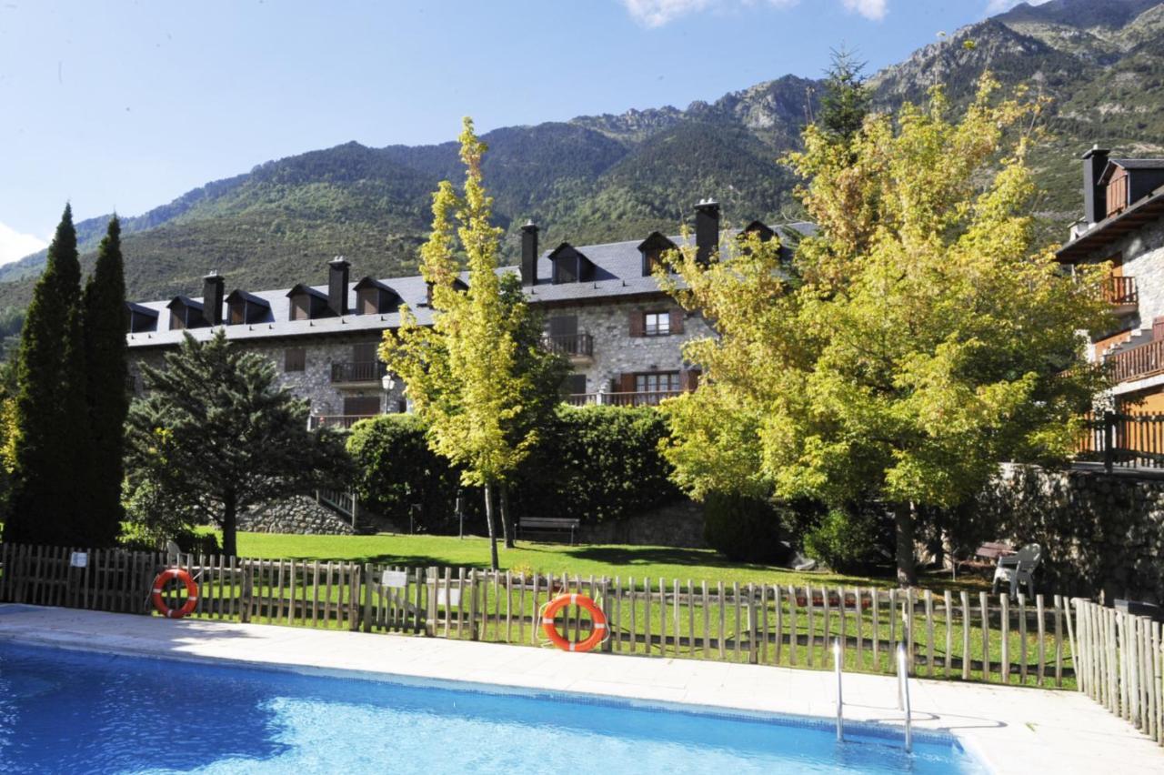 Chardin D'Alto-Apartamentos Chardins Benasque Kültér fotó