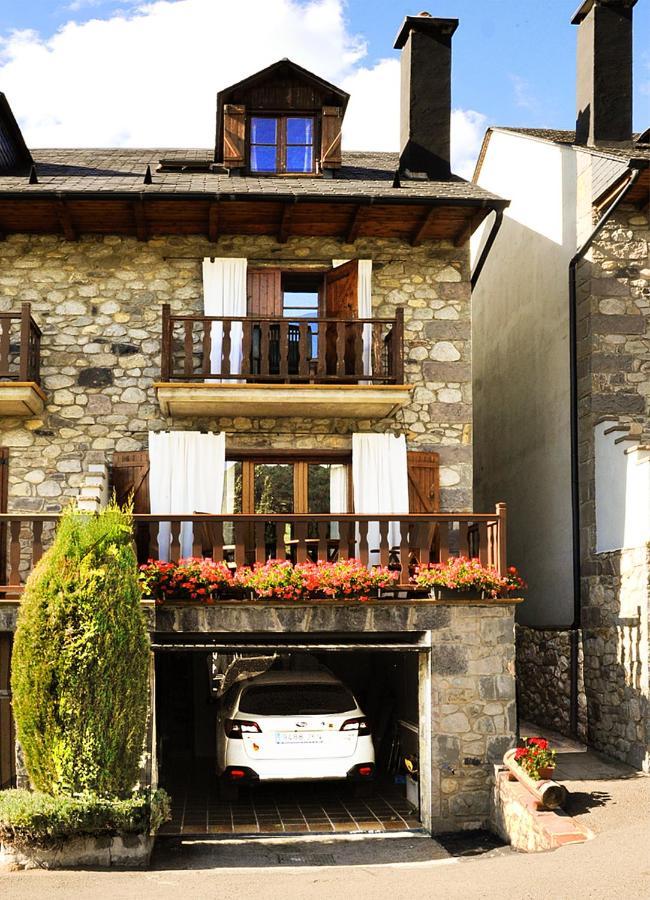 Chardin D'Alto-Apartamentos Chardins Benasque Kültér fotó