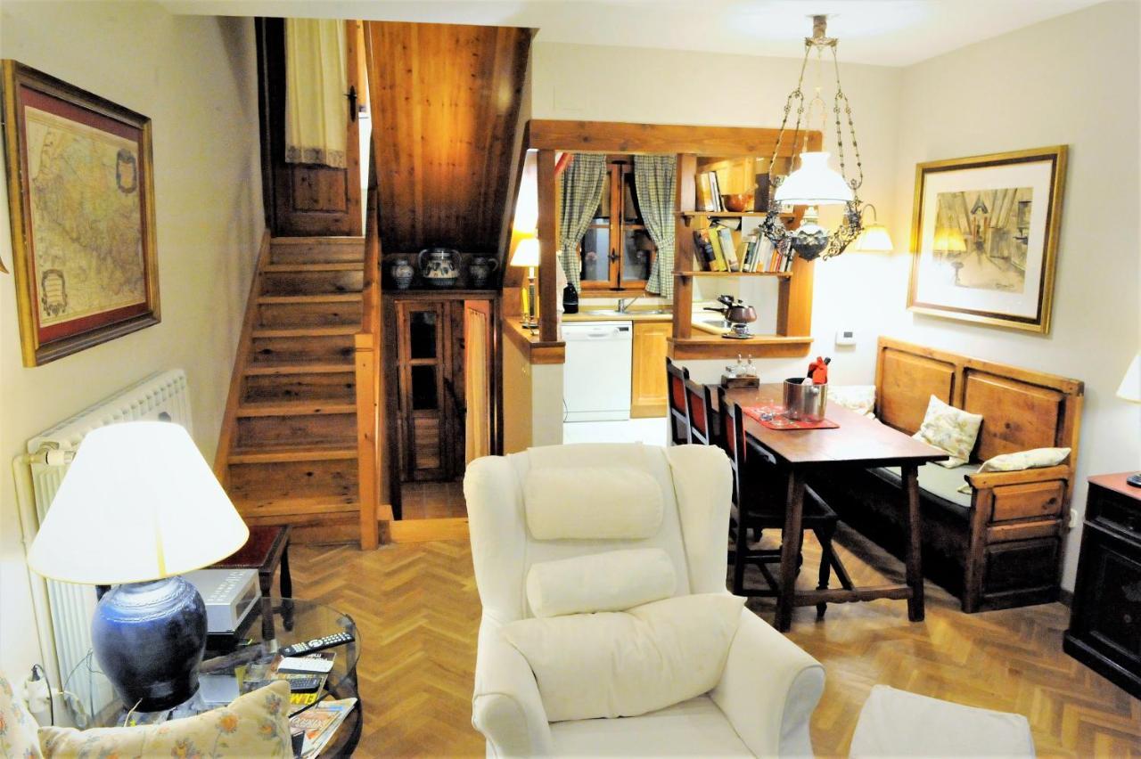 Chardin D'Alto-Apartamentos Chardins Benasque Kültér fotó